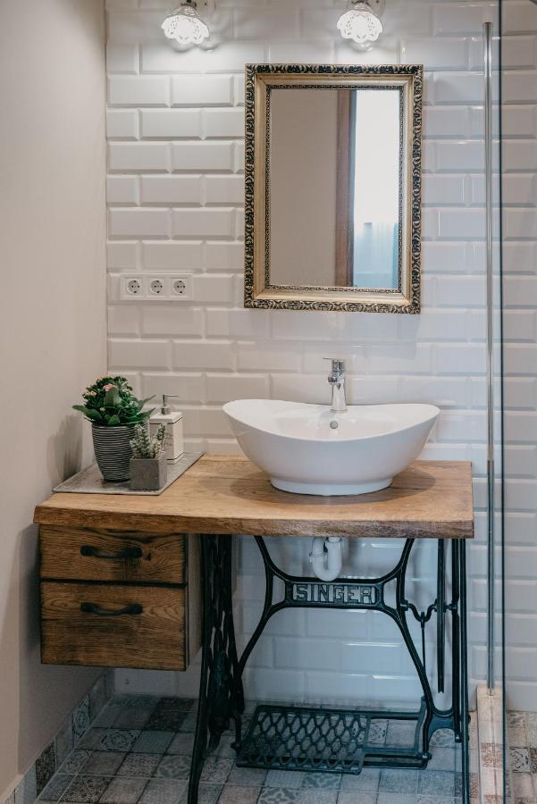 Jam Luxury Apartment Győr Buitenkant foto