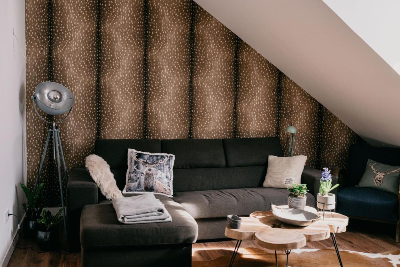 Jam Luxury Apartment Győr Buitenkant foto